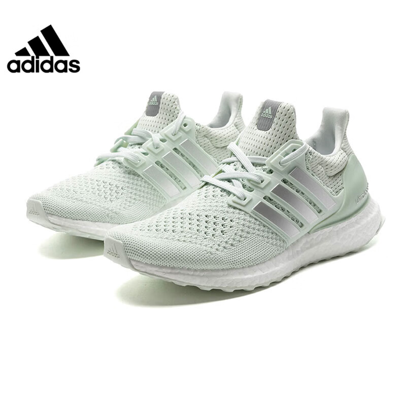 adidas 阿迪达斯 春季女鞋ULTRABOOST运动跑步鞋ID5882 689元（需用券）