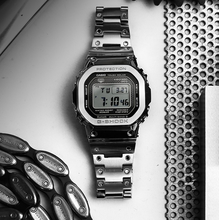 CASIO 卡西欧 G-SHOCK金属进化系列 43.2毫米太阳能电波腕表 GMW-B5000D-1 3640元（需