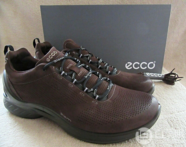 ecco爱步biomfjuel男士牦牛皮户外休闲鞋837534$53444