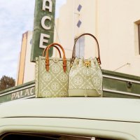 Tory Burch 精选时尚热卖 低至7.5折 老花单宁琴谱包$229