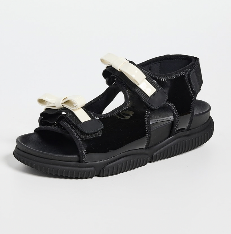 Cecilie Bahnsen Valeria Neoprene 凉鞋 6折 $330（约2364元）