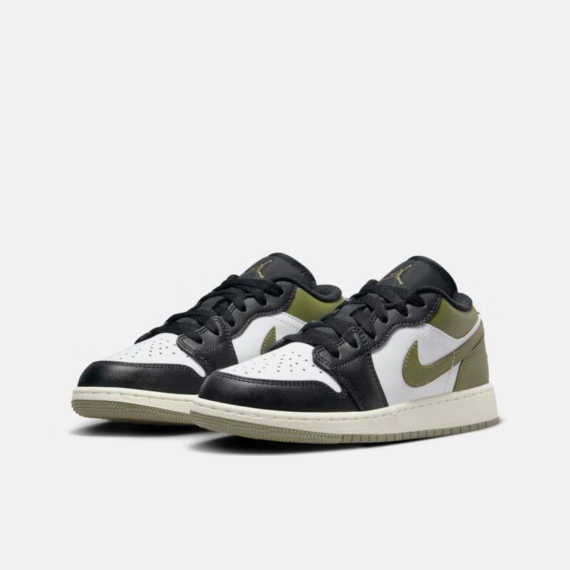 plus会员：NIKE 耐克 AIR JORDAN 1 LOW AJ1 运动鞋 553560-092 373.97元包邮