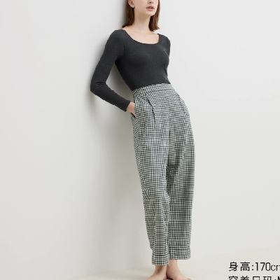 双11狂欢： UNIQLO 优衣库 合作款 女装法兰绒松紧长裤 101.32元包邮（需淘金币