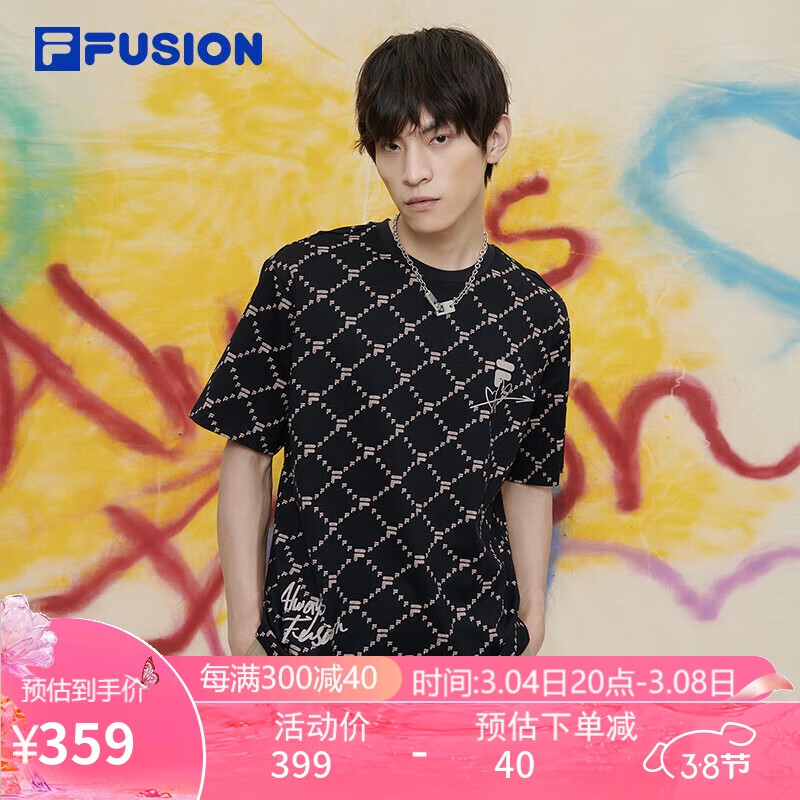 FILA FUSION 斐乐潮牌情侣款针织短袖衫2024春时尚宽松纯棉T恤 351元（需用券）