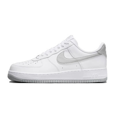 NIKE耐克男子新年新款AF1空军一号运动休闲鞋FJ4146-100 400元