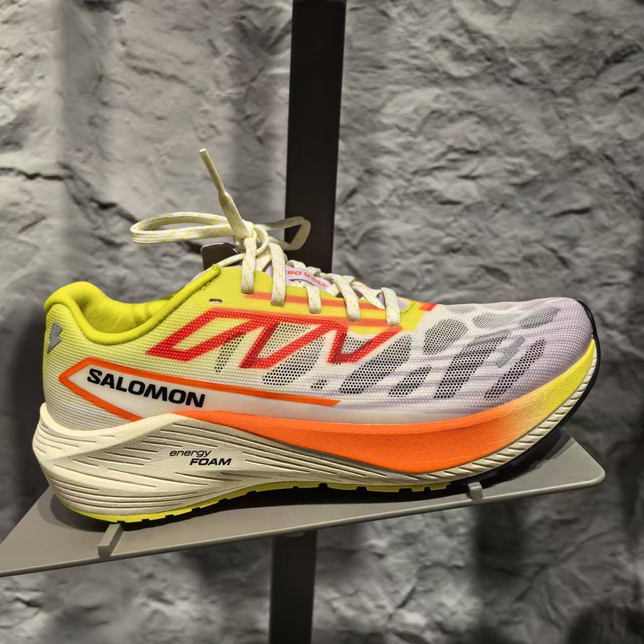 百亿补贴：salomon 萨洛蒙 AERO VOLT 2 轻量舒适路跑鞋男女款低帮透气运动鞋 449