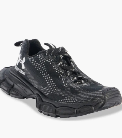之前$800+！Balenciaga 3XL 安德瑪合作款運動鞋 5折 $595（約4284.3元）