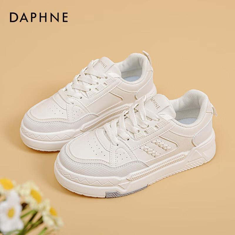 达芙妮（DAPHNE）厚底休闲小白鞋 98.75元包邮