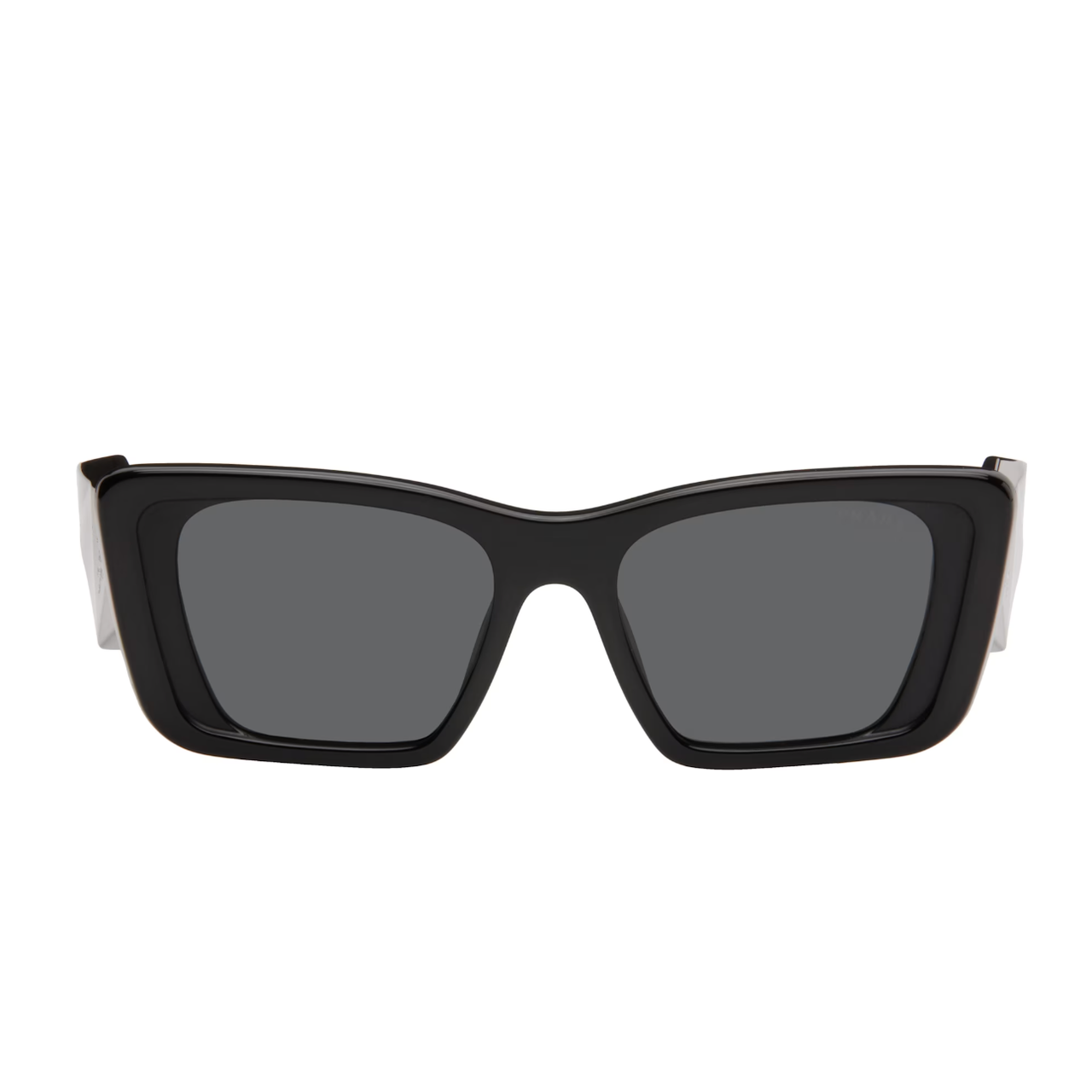 PRADA 貓眼太陽鏡 5折 $260（約1873.56元）