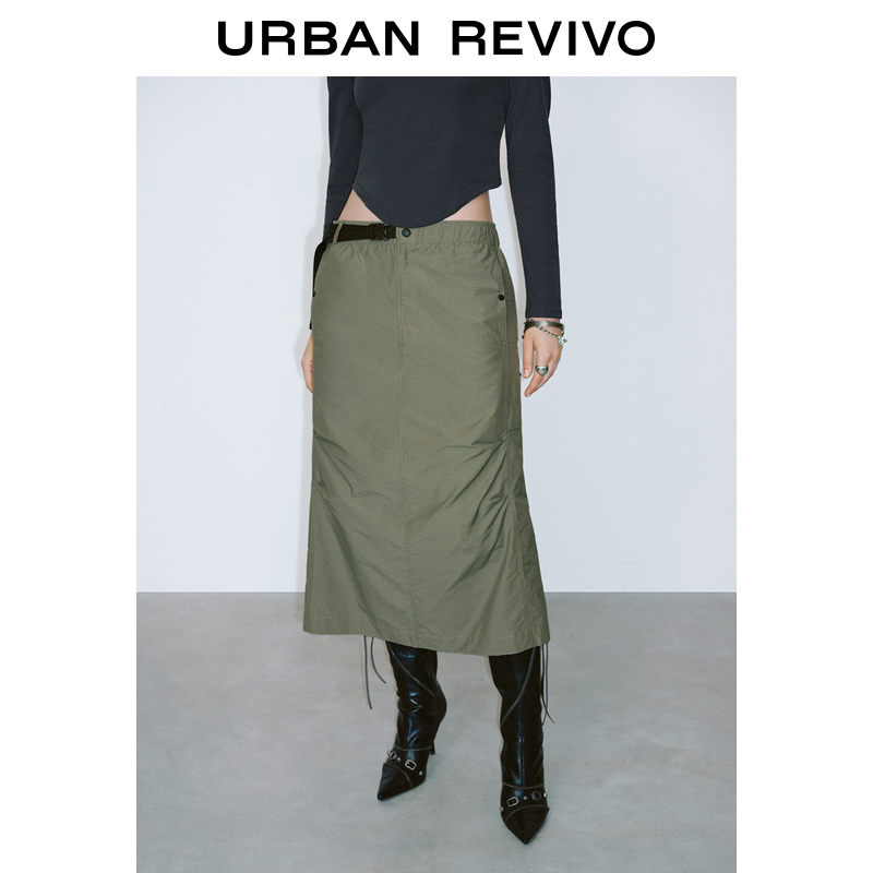 URBAN REVIVO UR2024秋季新款女装街潮轻户外多口袋腰带装饰半裙UYV540013 169元