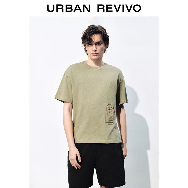 URBAN REVIVO 刺绣宽松T恤 67.75元包邮（需用券）