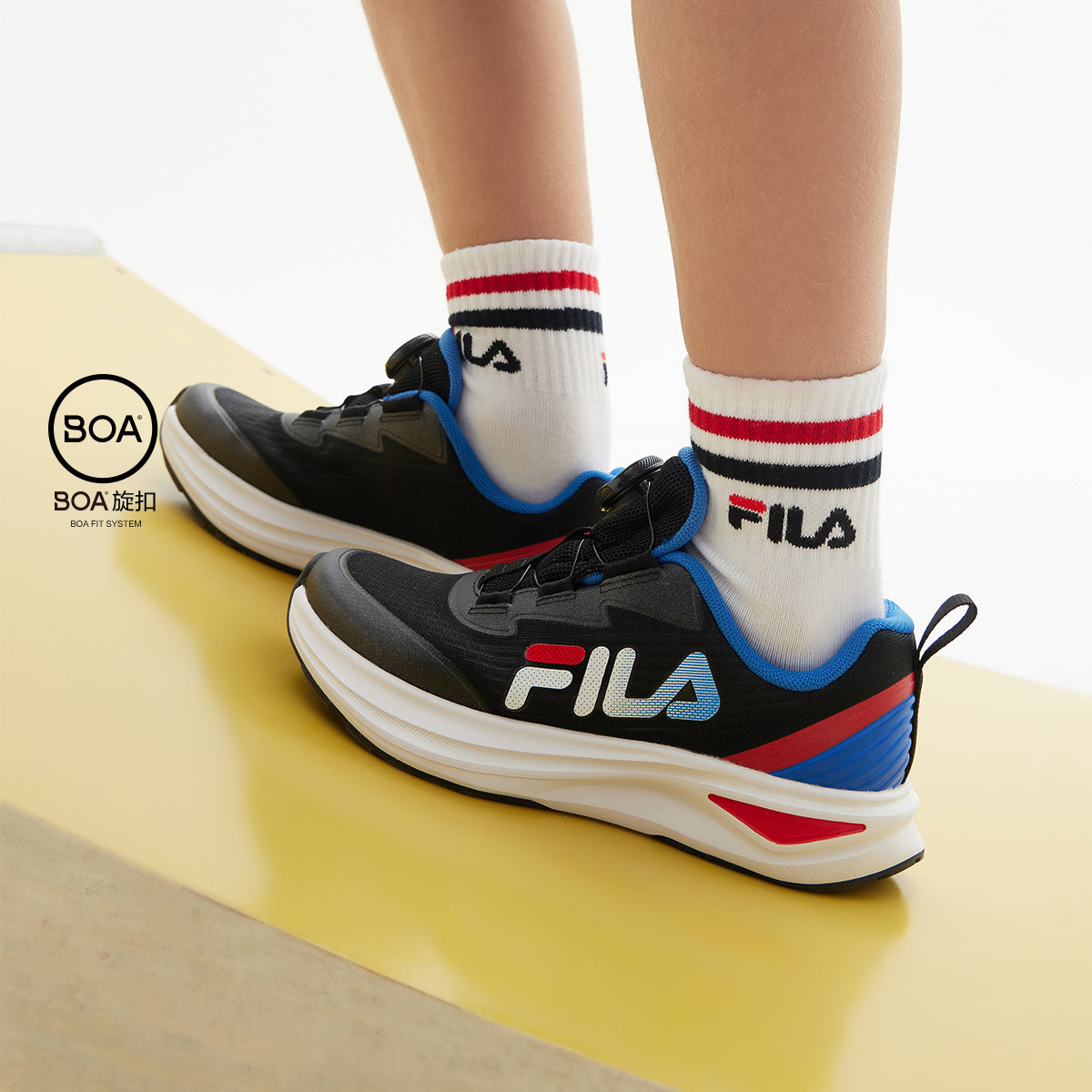 FILA 斐乐 儿童防滑轻便跑鞋 ￥289