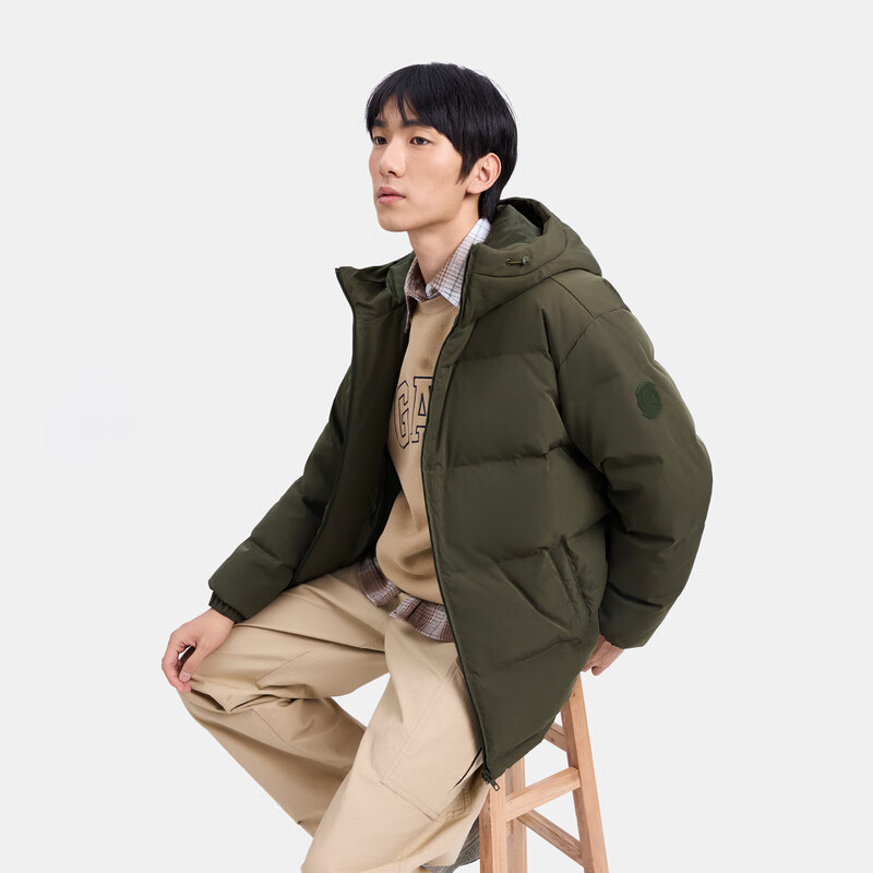 Gap 盖璞 男士徽章logo抽绳立领连帽羽绒服 677652 256.9元（需用券）