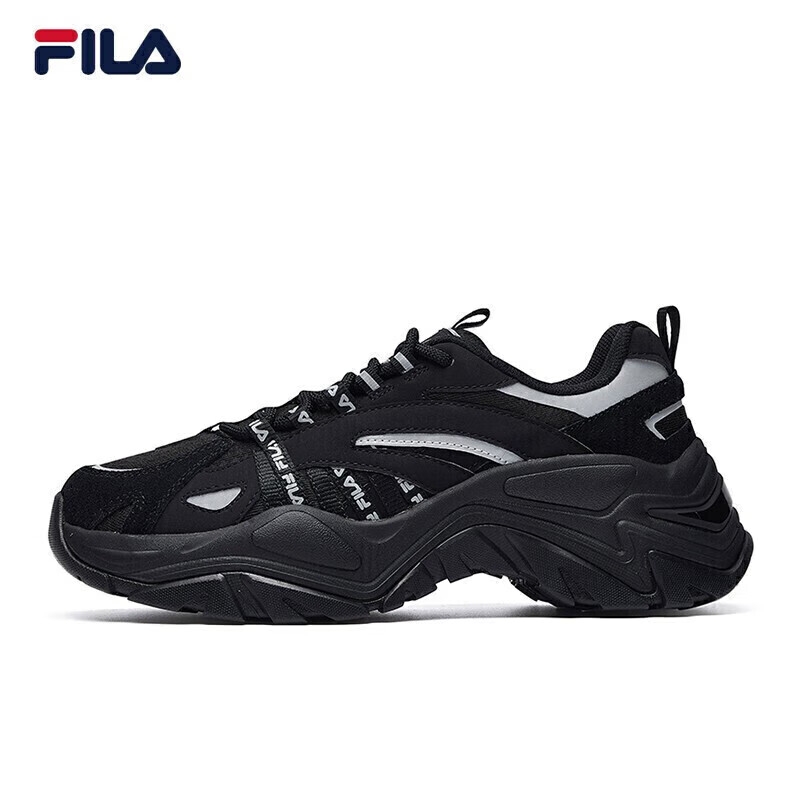 20点、PLUS会员：FILA 斐乐 鱼刺系列 轻便老爹鞋 可任意搭配情侣鞋 432.61元包