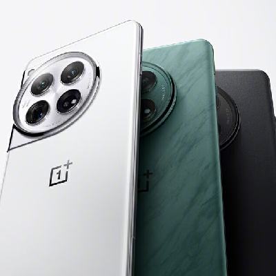 PLUS会员、京东百亿补贴： OnePlus 一加 12 5G手机 16GB+1TB 留白 骁龙8Gen3 4920.28元