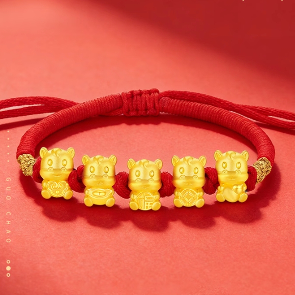 中国黄金 黄金手绳 生肖马本命年红绳 五福萌马 430元（需用券）