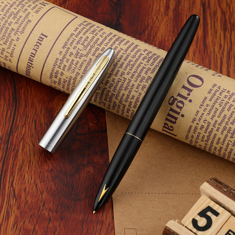 88VIP：HERO 英雄 钢笔329S经典升级怀旧收藏学生专用暗尖练字可用墨囊 21.66元