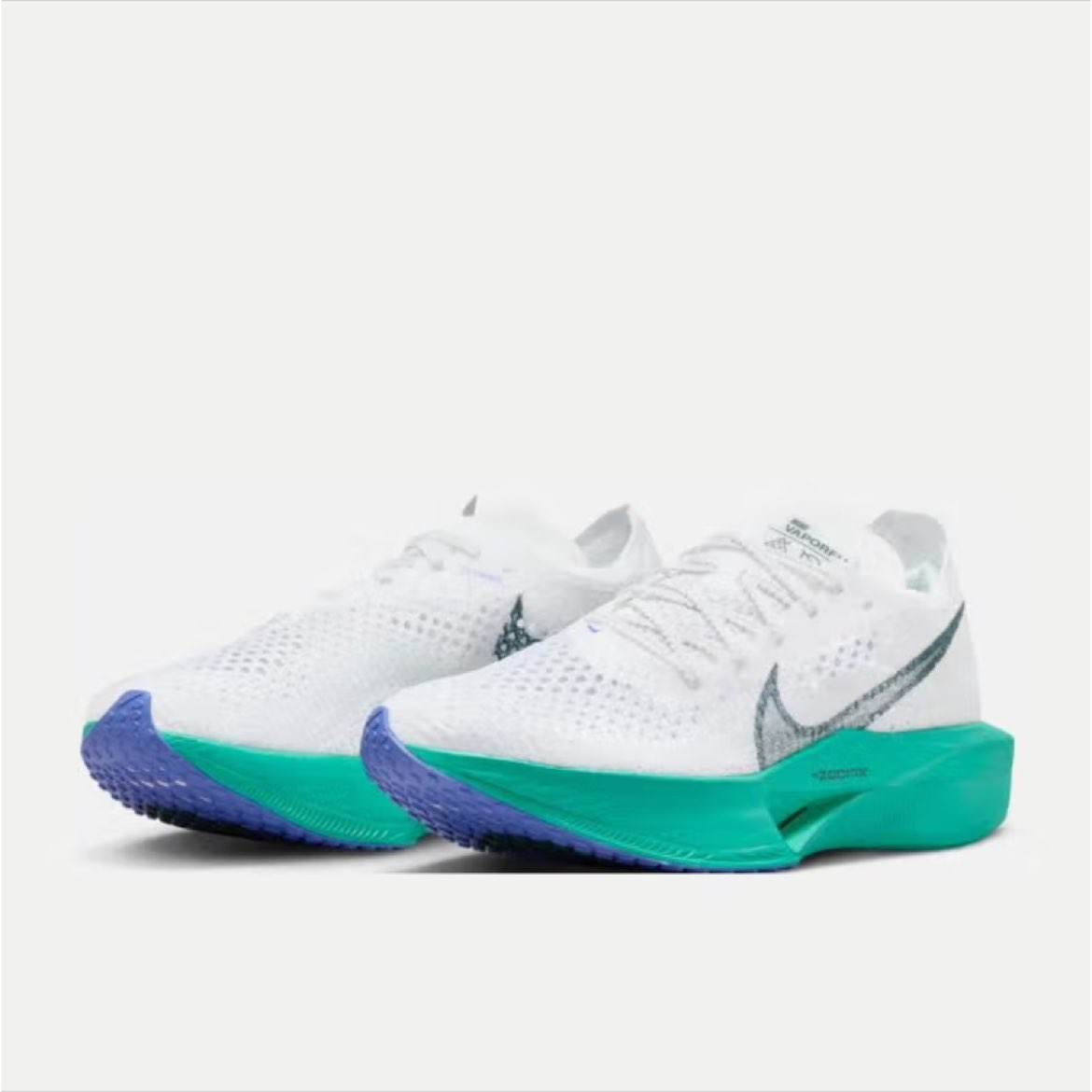 耐克（NIKE）VAPORFLY 3 女子公路竞速跑步鞋 DV4130-102 35.5 716.4元