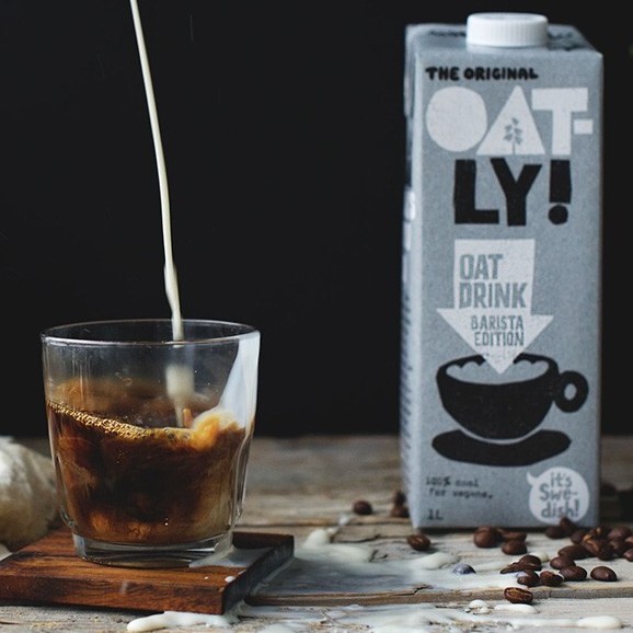 OATLY 噢麦力 咖啡大师燕麦奶 1L*6瓶 整箱 94元（需用券）