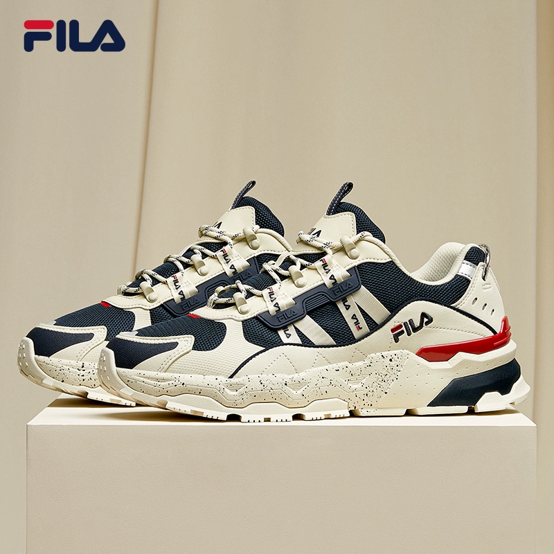 FILA 斐乐TREK满天星老爹鞋男鞋休闲鞋秋季厚底复古运动鞋跑鞋男 ￥559