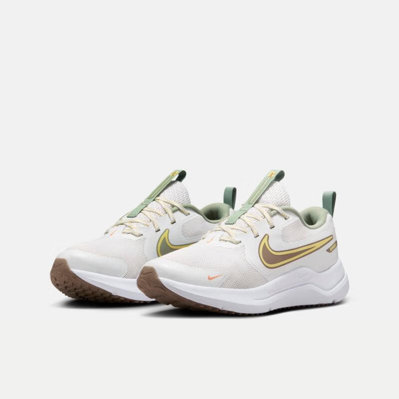 NIKE 耐克 Cosmic Runner男女鞋公路跑步舒适防滑透气轻便运动跑步鞋 HV6007-121 241.29元
