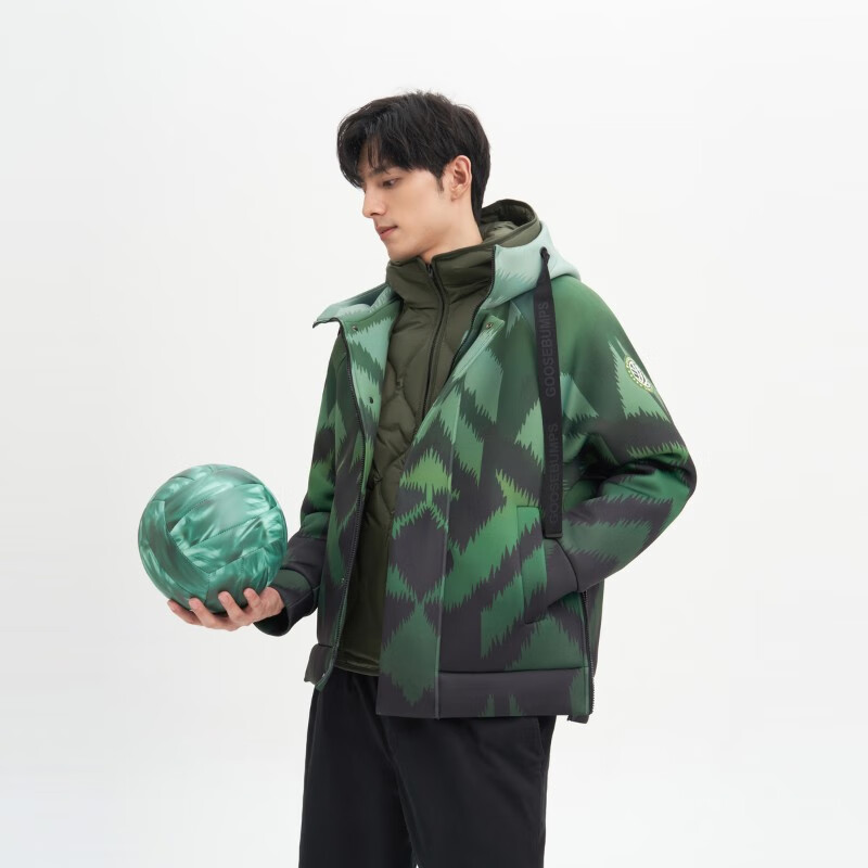 波司登 鹅绒羽绒服 489元(需用券)