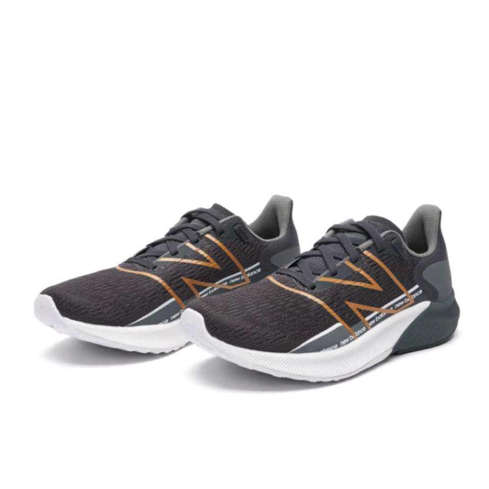 NEW BALANCE NB 奥莱特价清仓女士跑步鞋减震轻便透气运动鞋 149元