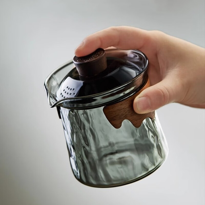 高硼硅沧海玻璃透黑盖碗 390ml 49.9元（需用券）
