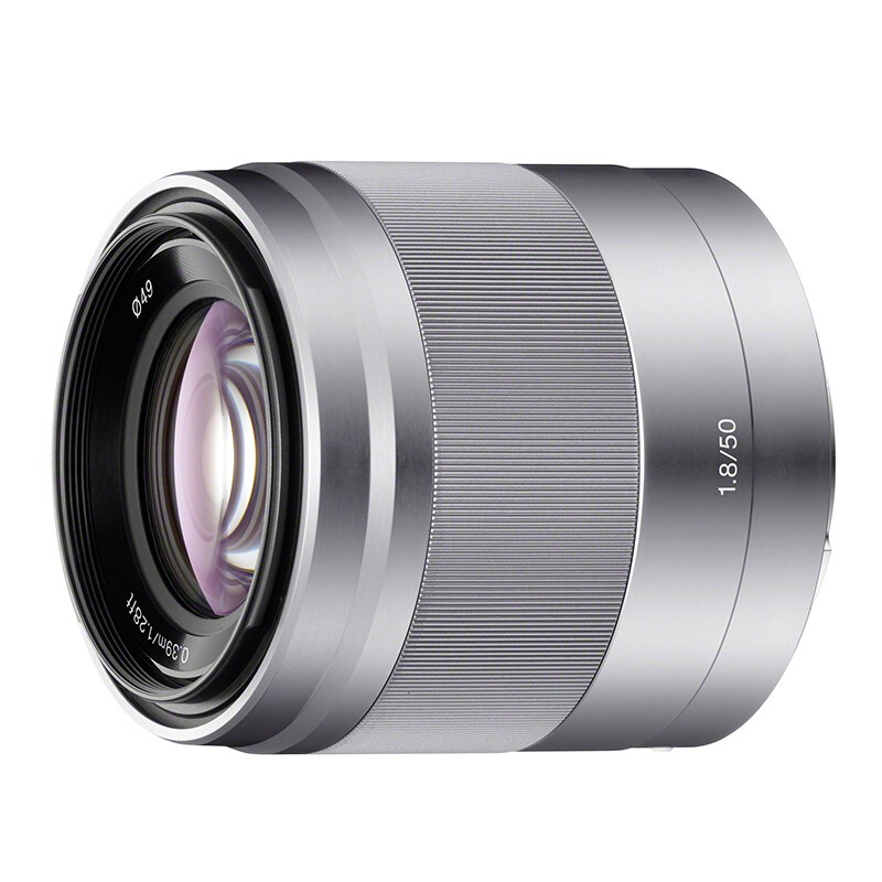 88VIP：索尼 SONY E 50mm F1.8 OSS 标准定焦镜头 索尼E卡口 49mm 1566.55元