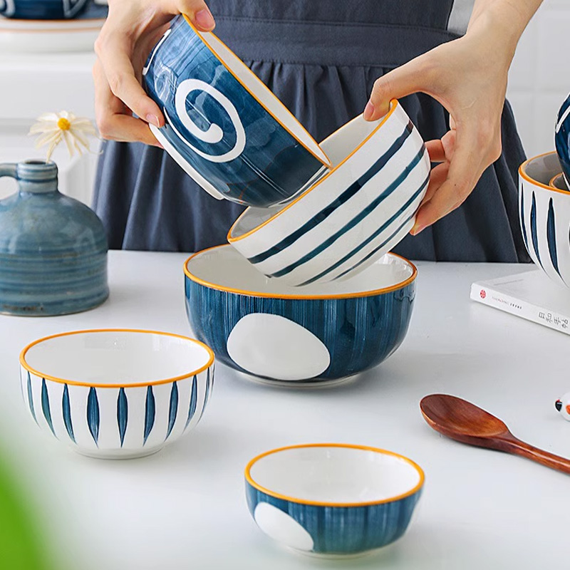 88VIP：CERAMICS 佩尔森 日式条纹陶瓷碗 4.5英寸 多色可选 6.27元