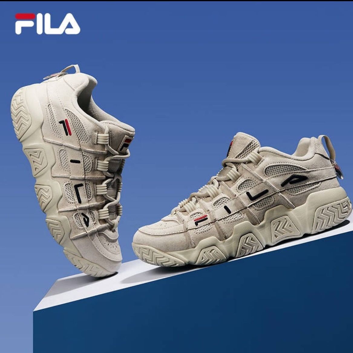 百亿补贴：FILA 斐乐 男女款休闲运动鞋 370元包邮