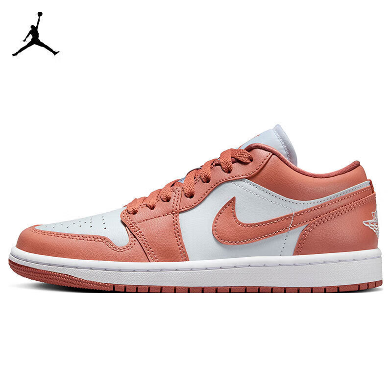 20点：NIKE 耐克 缓震篮球鞋 AJ1 JORDAN1运动鞋 DC0774-080 424元包邮（仅限2小时）