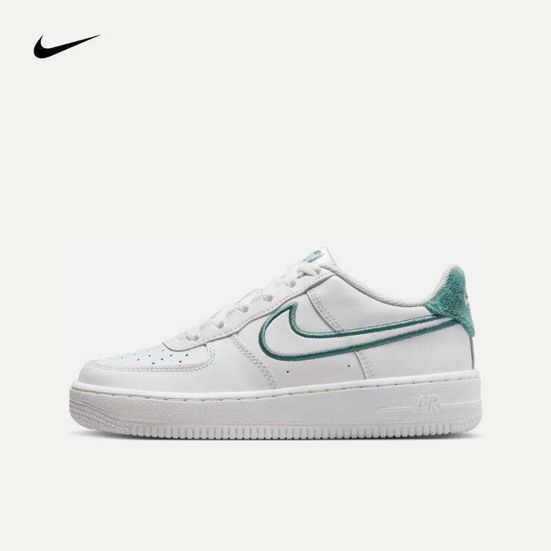 NIKE 耐克 AIR FORCE 1 LV8 3 空军一号运动鞋 ￥390