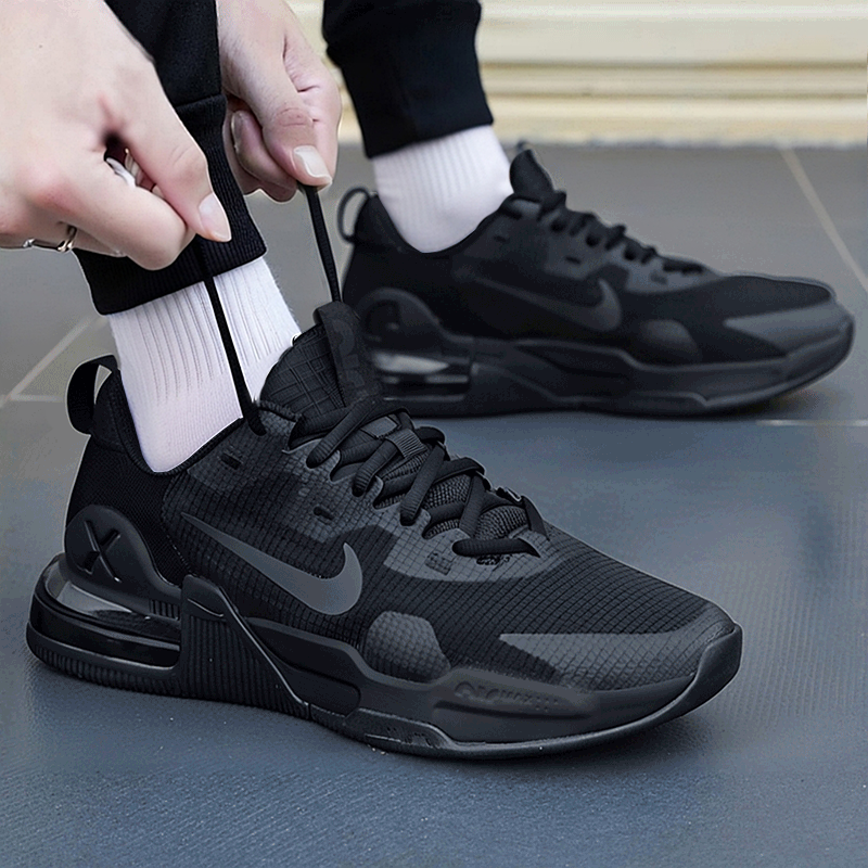 移动端：NIKE AIRMAX 男款跑步鞋 415445-001 389元（淘金币可抵13.74元起）