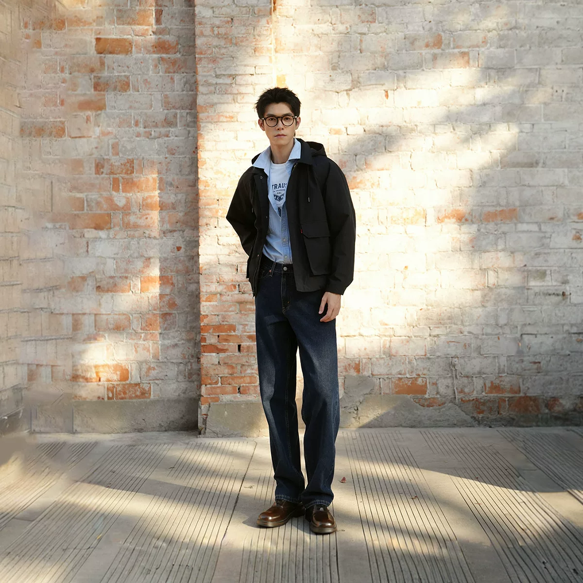 Levi's 男士工装连帽风衣夹克 330.17元 - 86线报