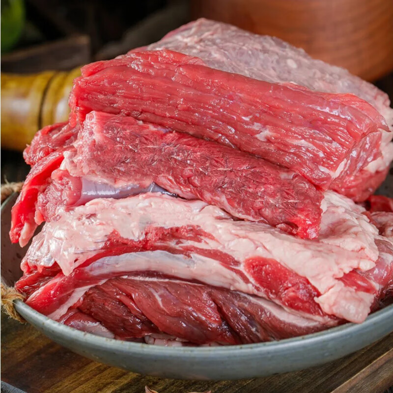 PLuS会员:牛鲜尊 巴西牛腩 原切谷饲筋肉交错 净含量2kg 生鲜牛肉 源头直发 97