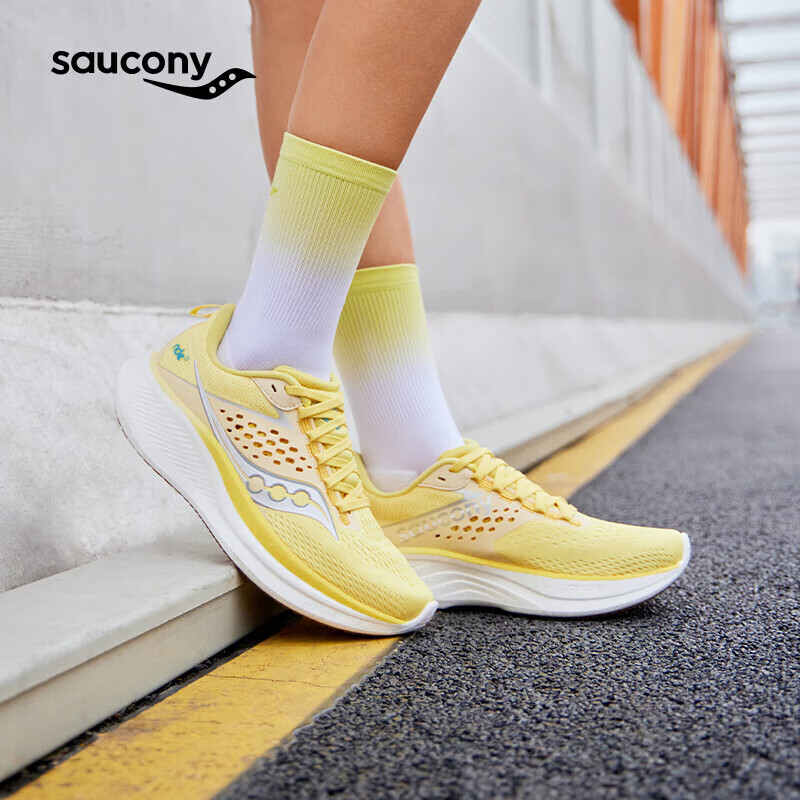 saucony 索康尼 RIDE驭途17跑鞋女缓震透气跑步鞋慢跑训练运动鞋黄38 990元