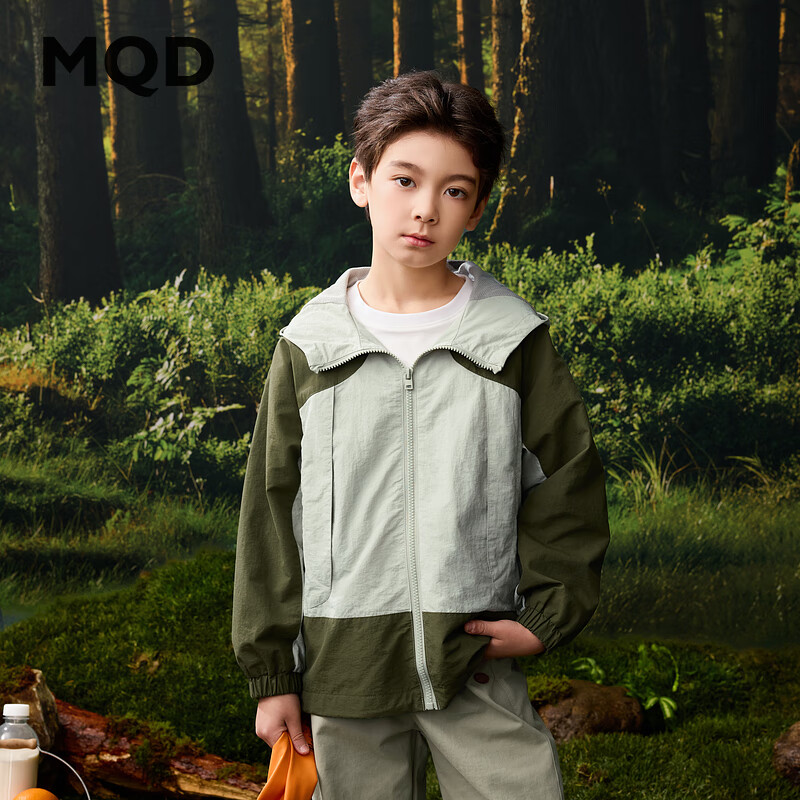 马骑顿 男童户外露营工装撞色上衣中大童连帽外套 军绿 120 78元