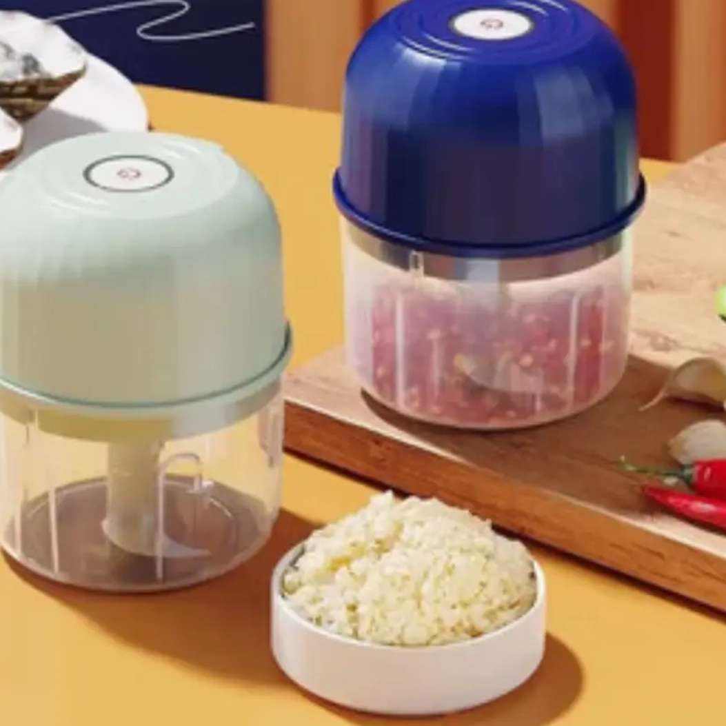 绞肉机 小型打蒜器 0.26L 塑料杯 2页刀 8.9元包邮