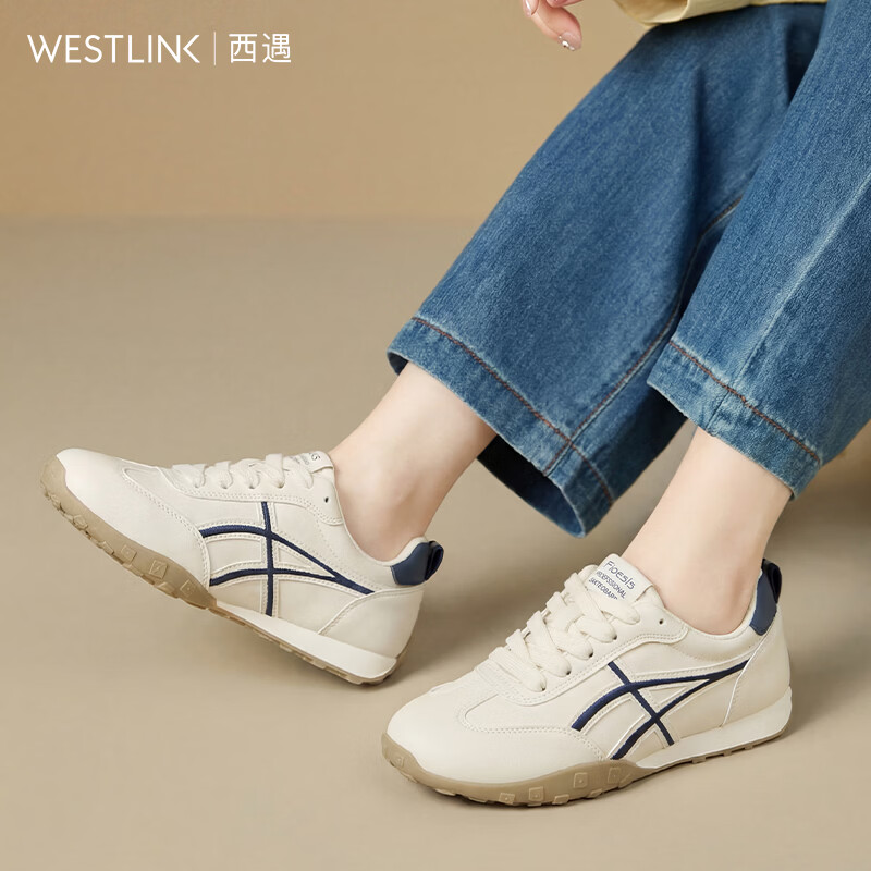 西遇 厚底德训女鞋 超好看巨显腿长休闲鞋 79元 - 线报酷