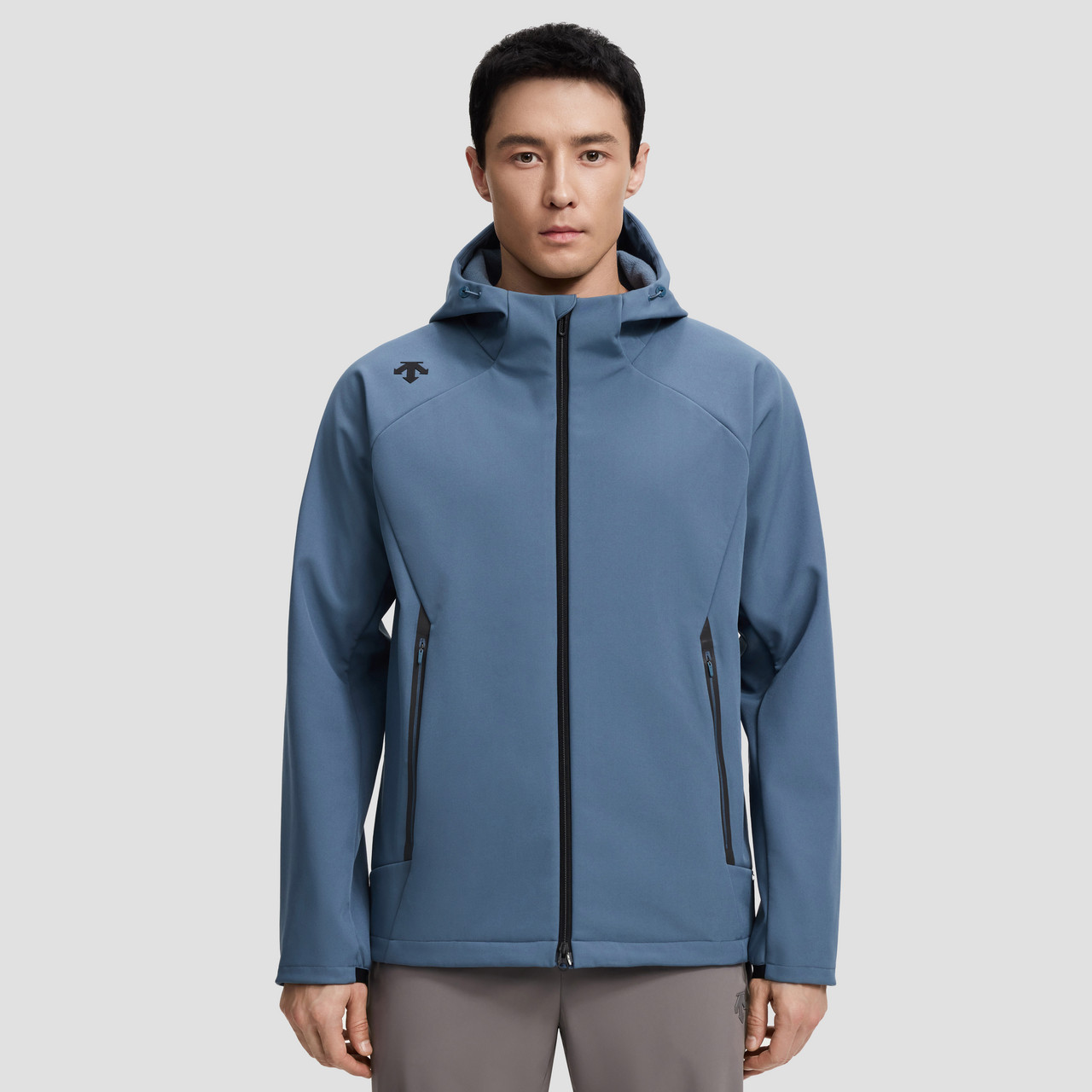 移动端：迪桑特 综训训练男士梭织上衣防泼水加绒外套秋季 1790元（淘金币