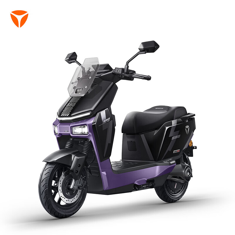 雅迪 冠能星舰二代150L 高性能锂电电动摩托车 11449元（需用券）