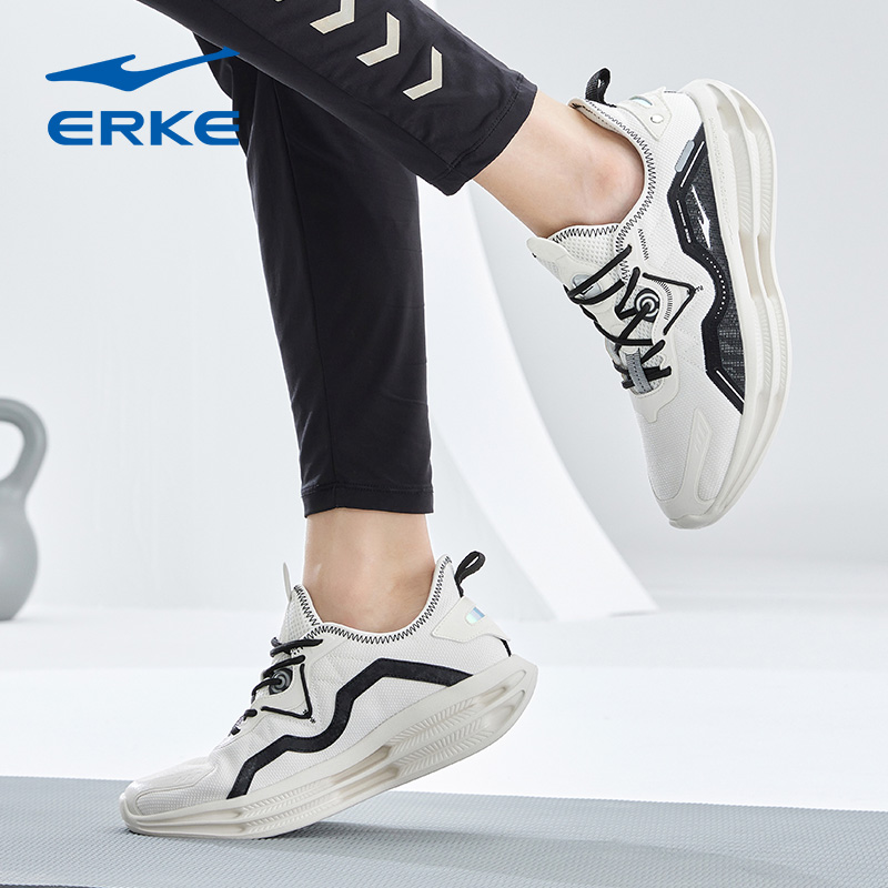 ERKE 鸿星尔克 RKE 鸿星尔克 中国鸿 女子运动板鞋 12122101510 79元（需用券）