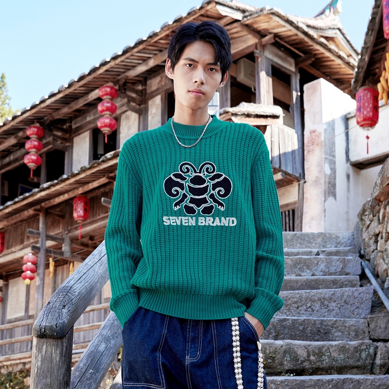 柒牌 男士半高领毛衣 123Y70500-186404 89元