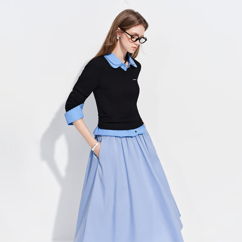 范思蓝恩 V领正肩绣标 沉谧黑 XS 女士T恤 92.95元