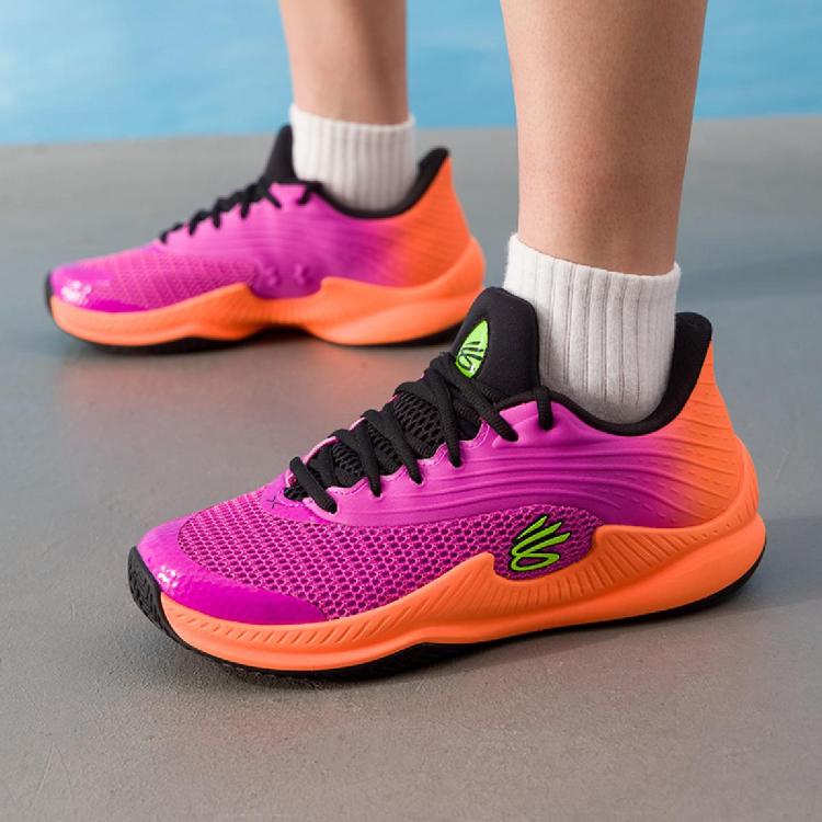 安德玛 CURRY SPLASH 26 篮球鞋 195元