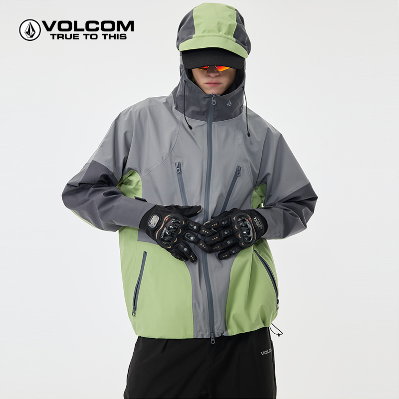 VOLCOM 钻石城市户外男款冲锋衣A1342316 799元