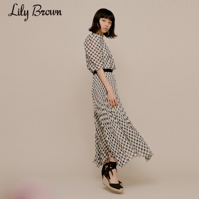 Lily Brown 春夏 法式复古格纹印花百褶半身长裙LWFS211102 446.8元（需买3件，共13