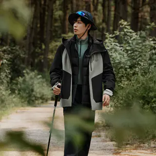 波司登 冬羽绒服男女情侣款冲锋衣轻薄百搭外套B30132460 424元 - 线报酷 波司登 冬羽绒服男女情侣款冲锋衣轻薄百搭外套B30132460 424元 - 线报酷