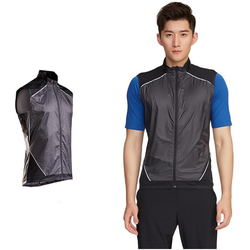 迪卡侬 DECATHLON SLEEVELESS JACKET KIPRUN 男子无袖马甲 8505834 曜石黑 L 149.9元